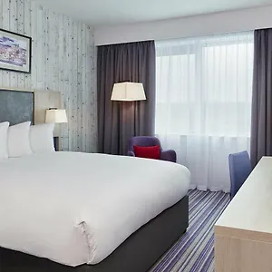 Leonardo Hotel